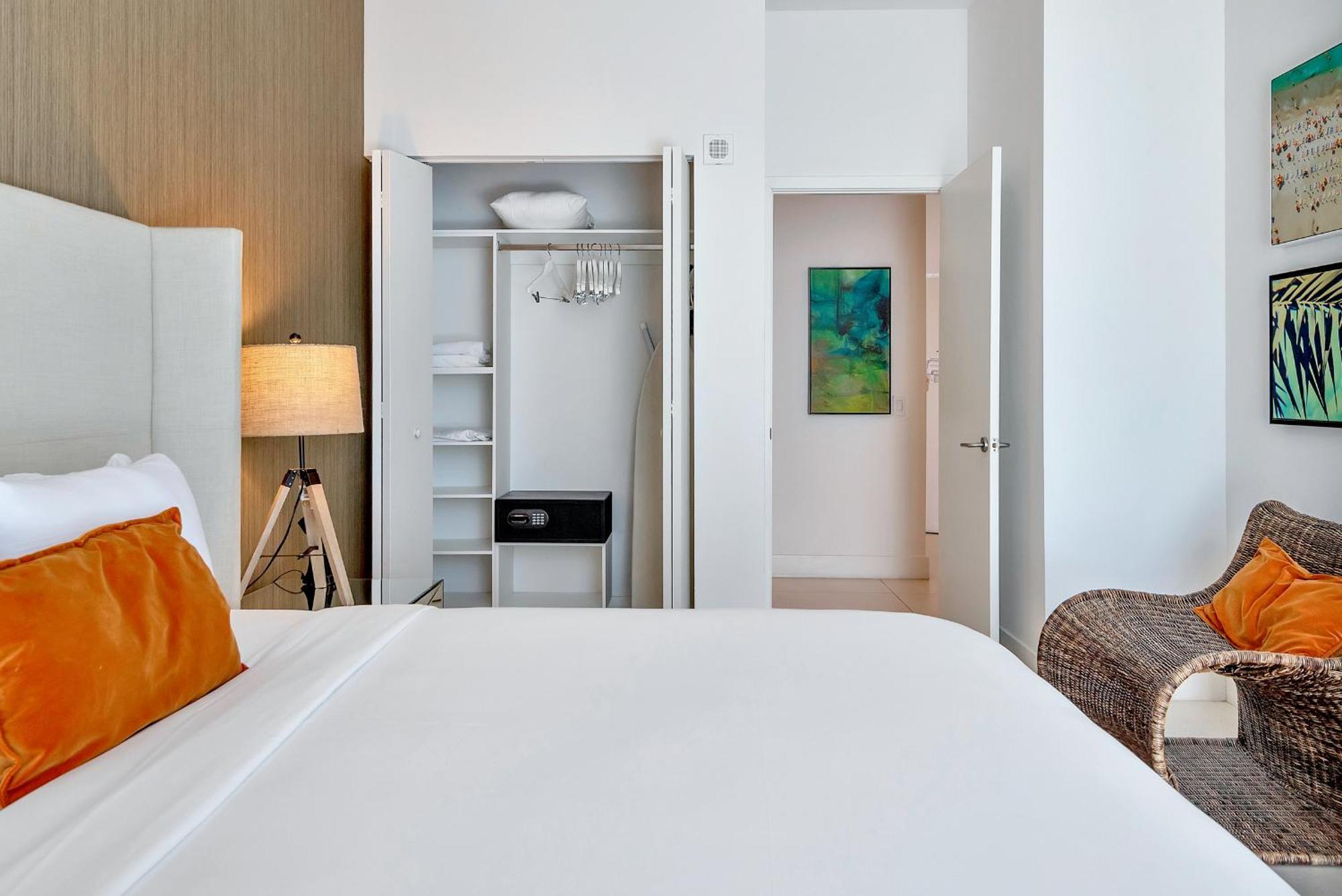 203-1Br/1Ba At The Beach Gem! Lux Amenities! Hollywood Dış mekan fotoğraf