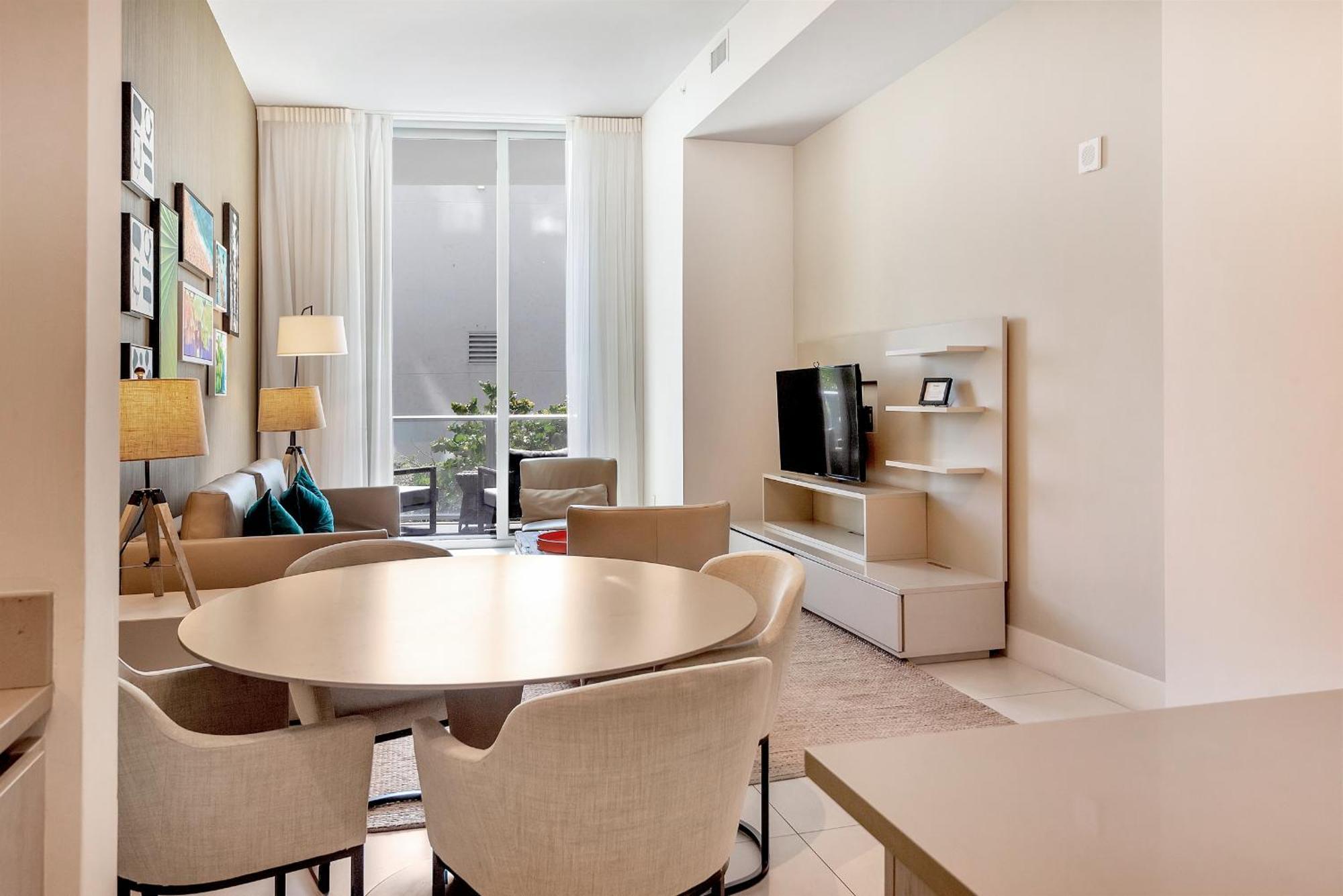 203-1Br/1Ba At The Beach Gem! Lux Amenities! Hollywood Dış mekan fotoğraf